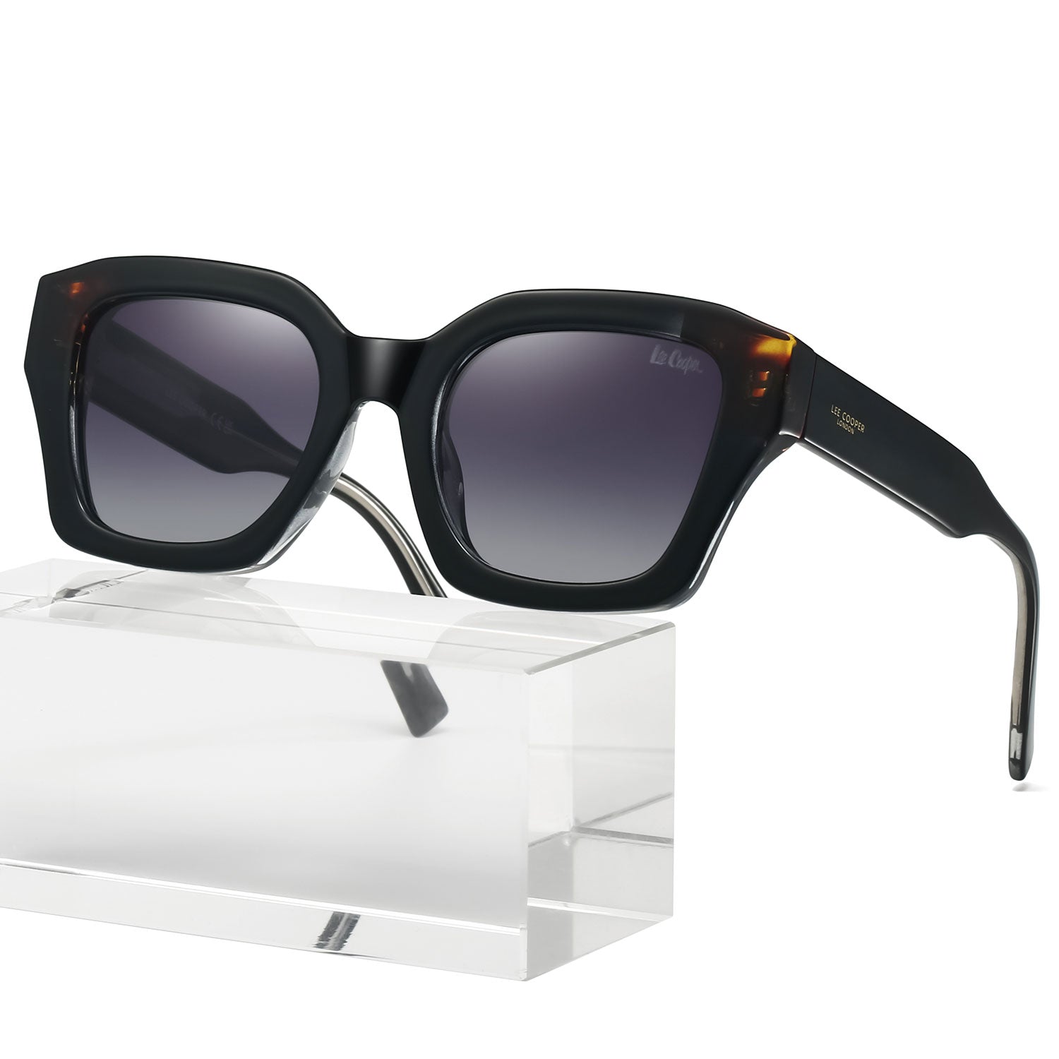 Lee Cooper Women's Polarized Vintage square Sunglasses - Black - LCW10023C1